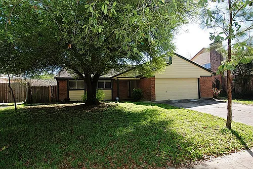 7511 Harpers Glen Ln Photo 1
