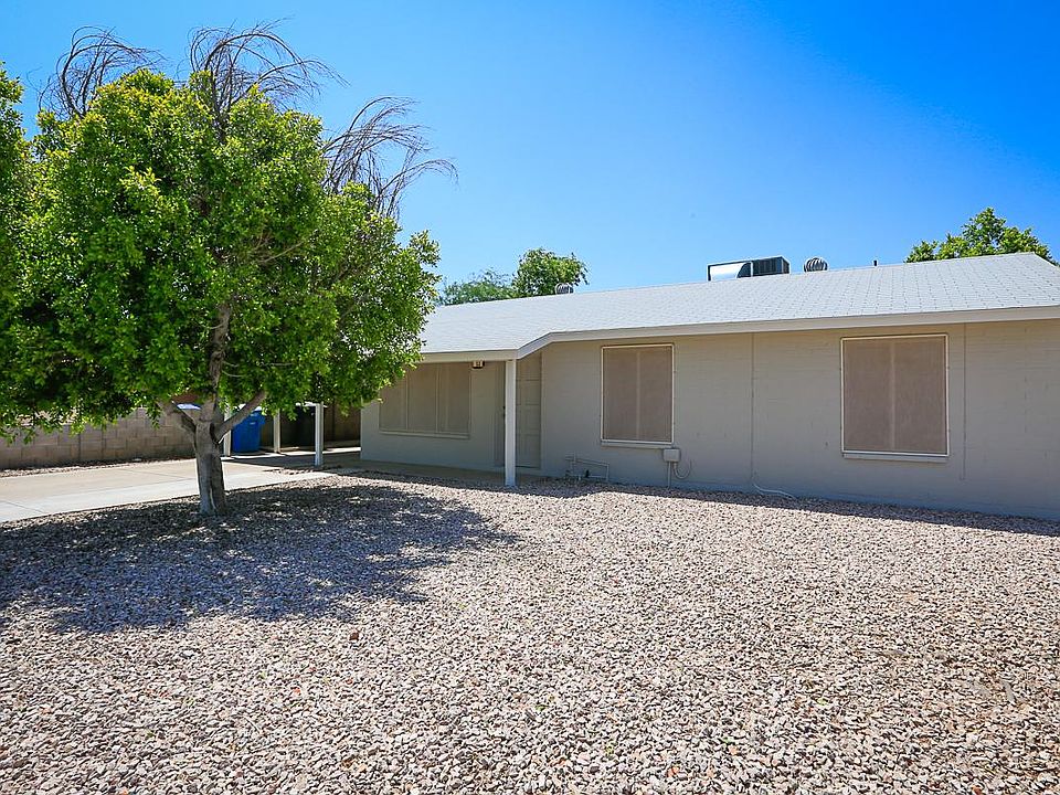1st image of 2047 W Dahlia Dr