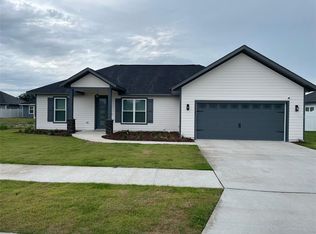 24628 SW 21st Ln, Newberry, FL 32669