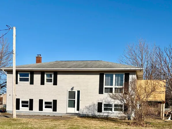 12 James St, Cape Breton, NS B1Y 1J1