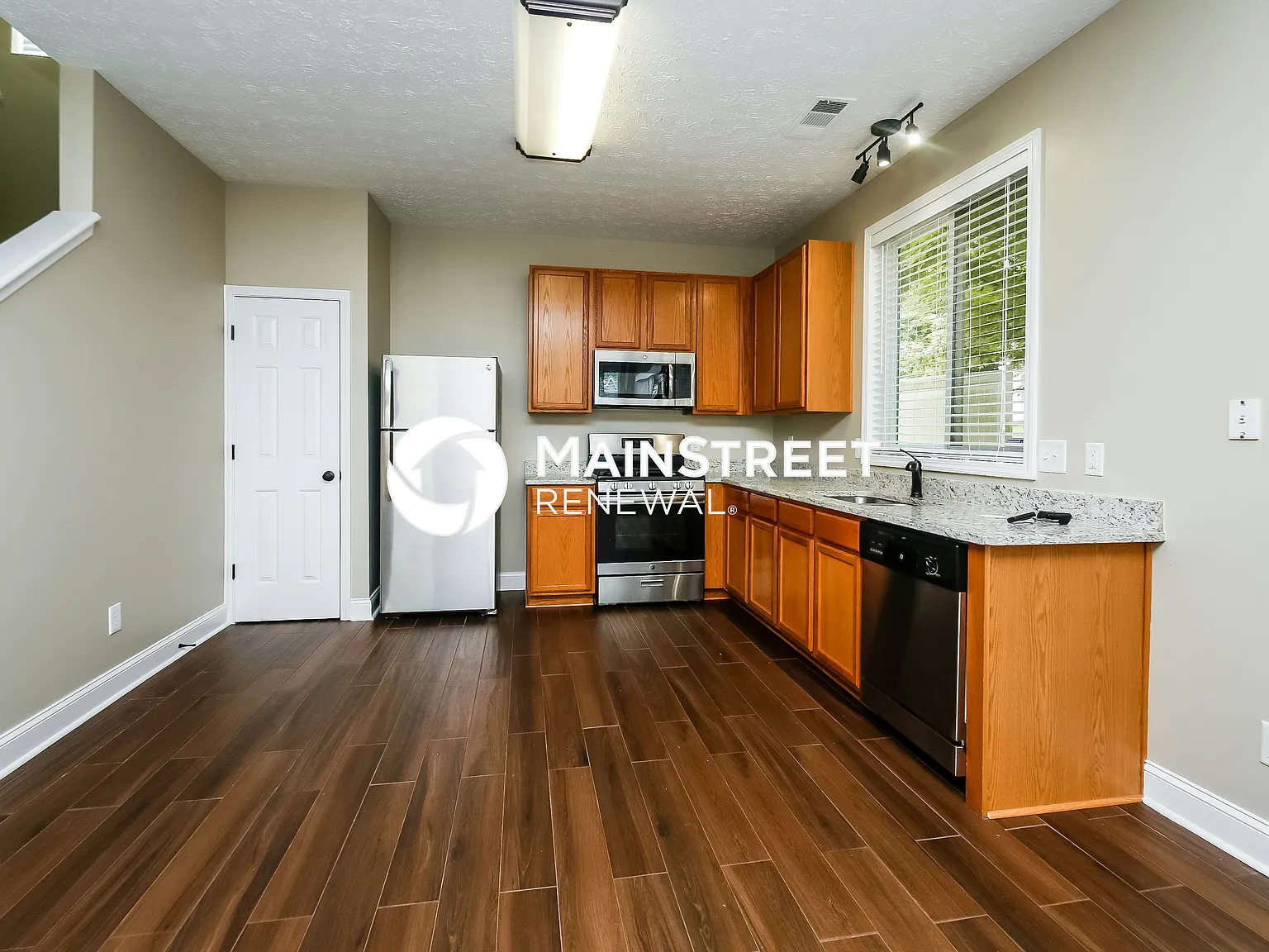 144 Nacoochee Way — Photo 4