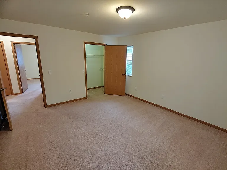 Brittany Hills — Photo 13