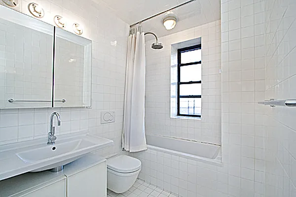 Sold by Park River | media 6