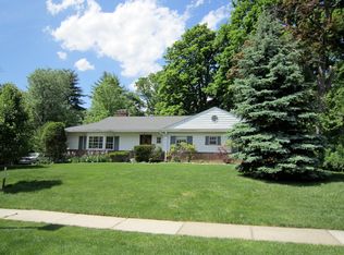 72 Elk Ave, New Rochelle, NY 10804