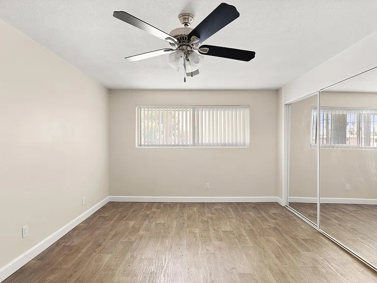 Waldorf Apartments- Riverside, CA — Photo 29