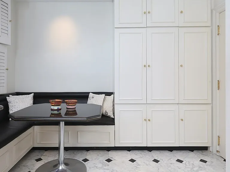 412 Beacon St #9 — Photo 5