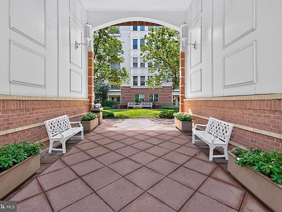 4th image of 2791 Centerboro Dr APT 181