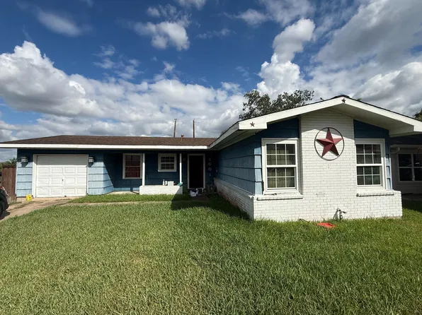 2001 Isla Dr, Pearland, TX 77581