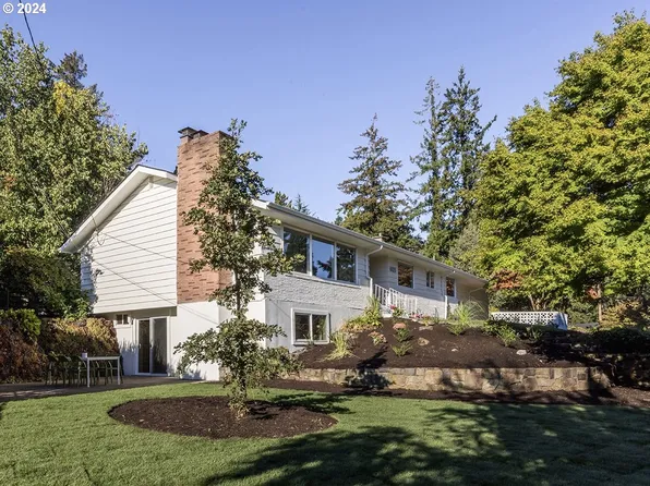 6123 SW Alfred St, Portland, OR 97219