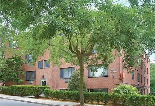 205 Kent St #18 Photo 1