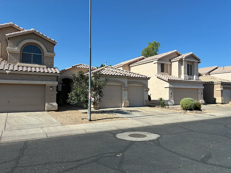 1319 W Escuda Rd — Photo 2