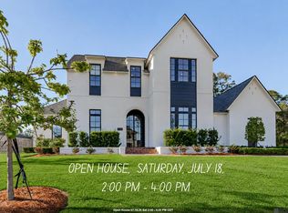 8228 Oakridge Dr, Baton Rouge, LA 70810