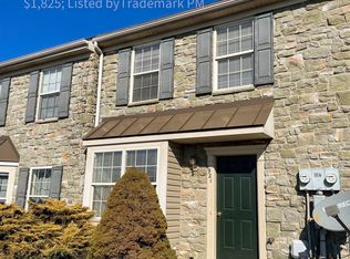 1921 Shady Oak Dr, Mount Joy, PA 17552