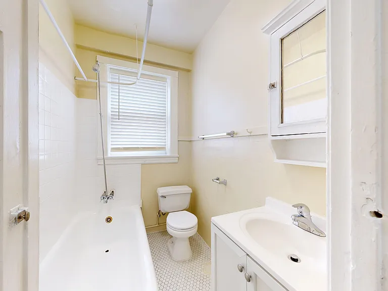 505 Taylor St #410 — Photo 12