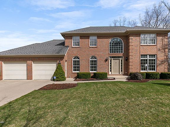 3rd image of 2483 Whispering Meadows Ct SE