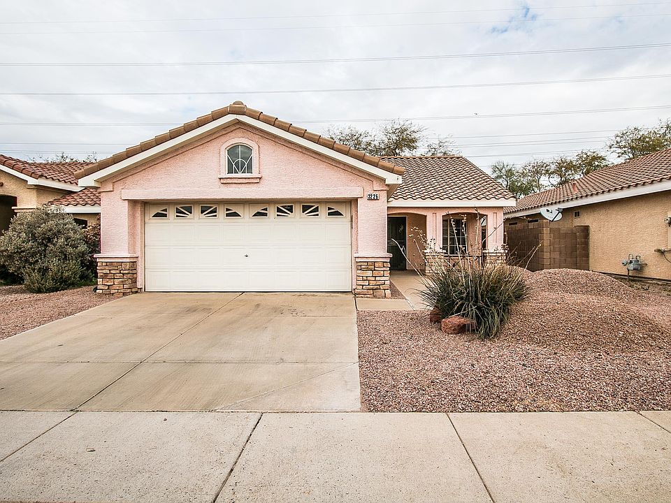 1st image of 3226 E Menadota Dr