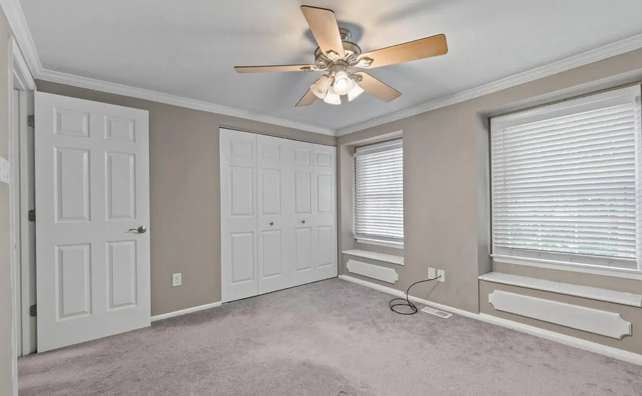 3 bed, 1600 sqft, $2,975 — Photo 2