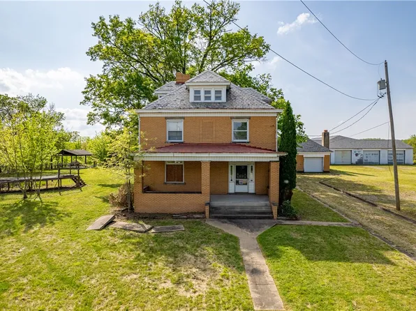 361 & 383 Collier Rd, Uniontown, PA 15401
