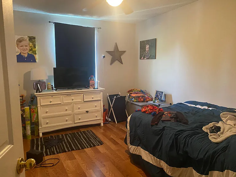 545 Moncrief Ave #B — Photo 9