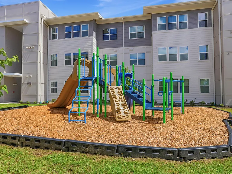 Barnett Villas — Photo 12