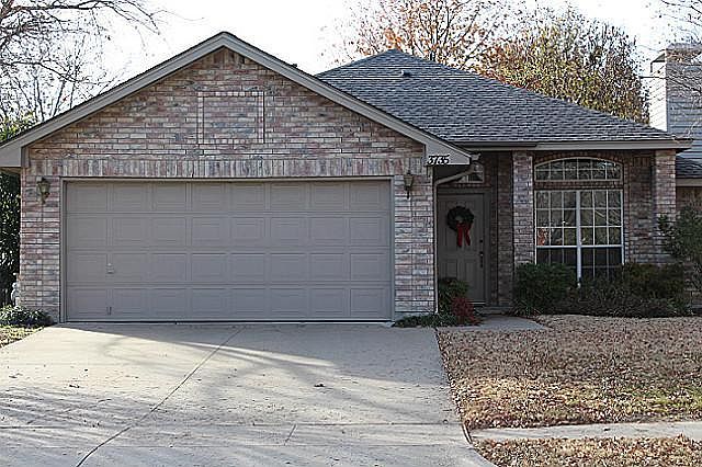 1st image of 3735 Oak Meadow Dr