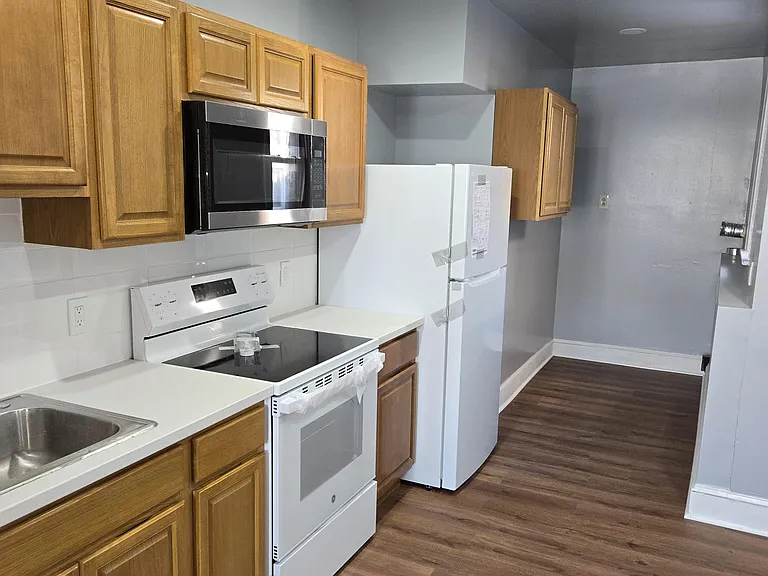 7606 Ogontz Ave #2 — Photo 1