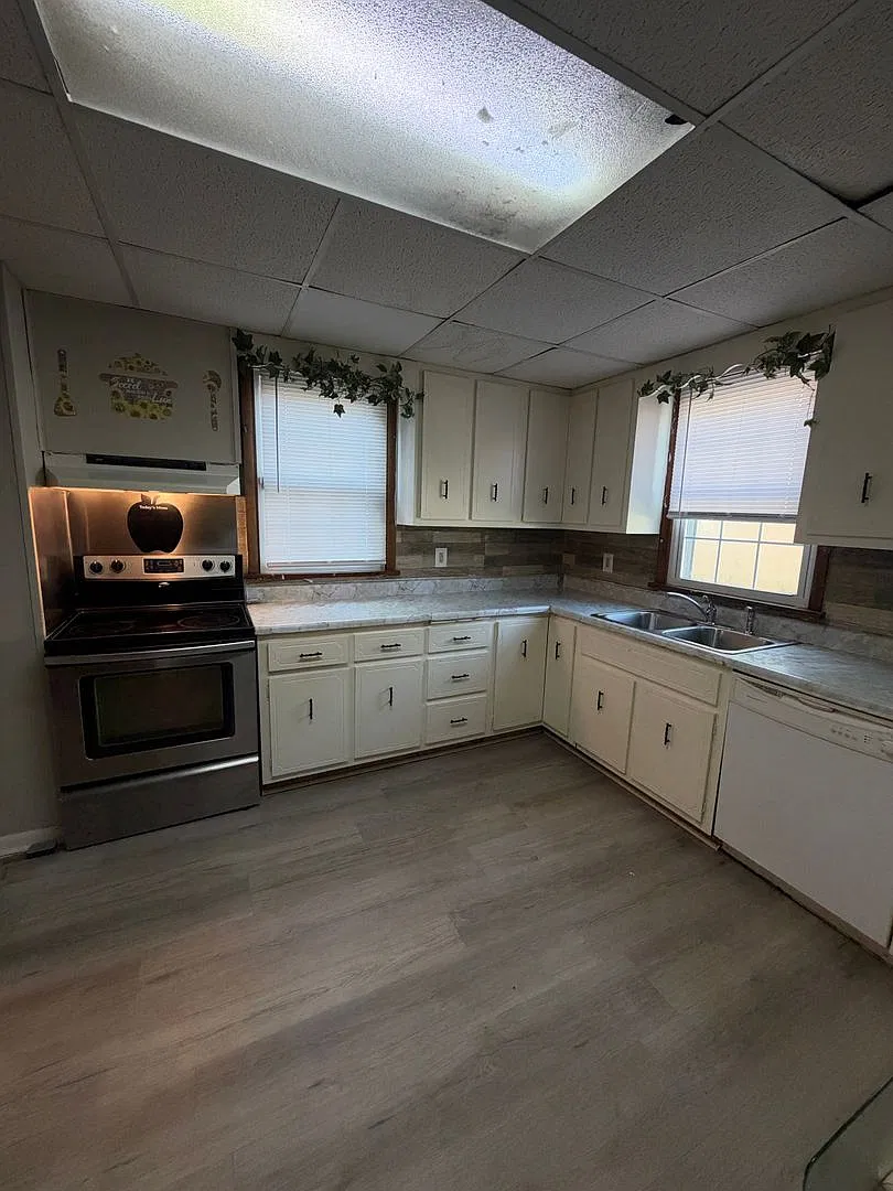 425 Fourth St Monongahela PA 15063 — Photo 3
