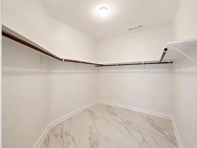 15402 Marlowe Grove Dr — Photo 5