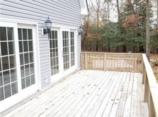 8522 Croaker Rd, Williamsburg, VA 23188