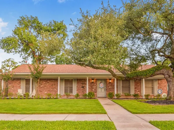 7611 Fairdale Ln, Houston, TX 77063