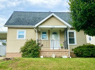 1414 Dewey St, Jasper, IN 47546