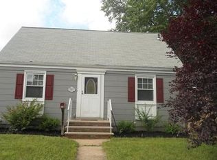 345 Cook Ave, Middlesex, NJ 08846