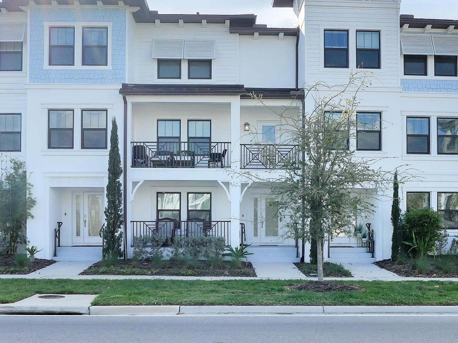 5351 Bridge St — Photo 3