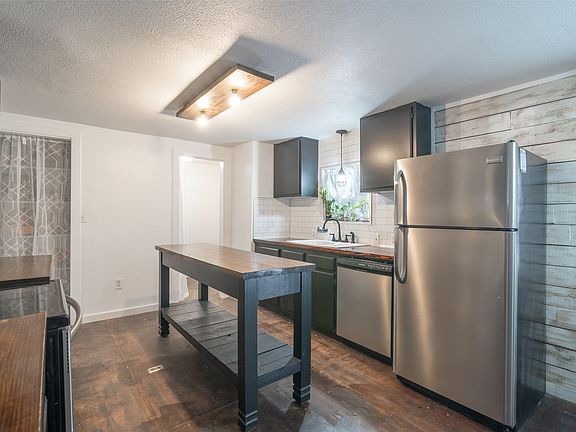 5th image of 17540 Old George Dr