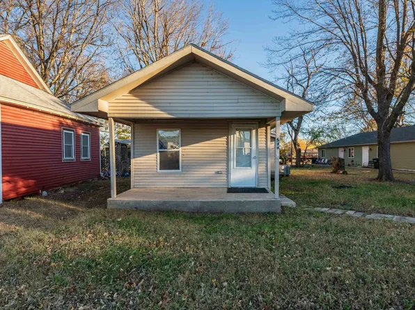 644 N Santa Fe St, Augusta, KS 67010