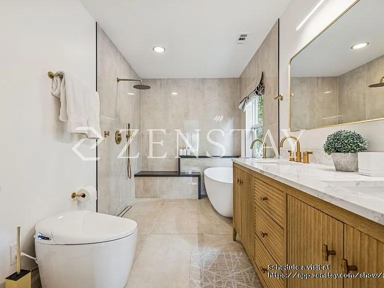 Fully Renovated Master Bath with Open Shower and Soaker Tub!