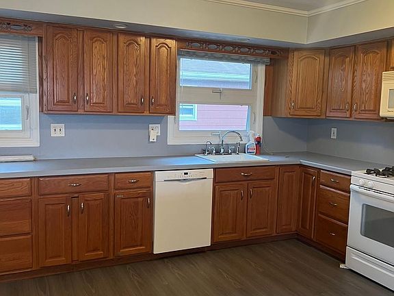 3rd image of 54 Yucca Dr #3