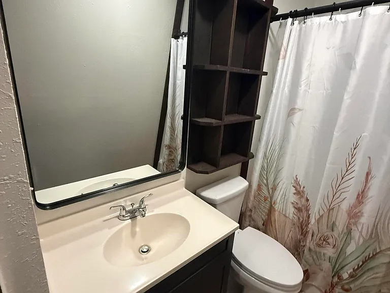 9907 Cedarcliff Dr — Photo 5