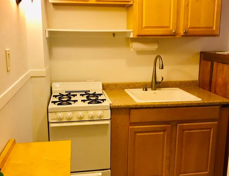 136 Lexington Ave #1 — Photo 10