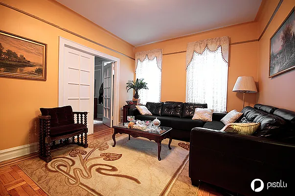 Rented by Pistilli Realty Group | media 22