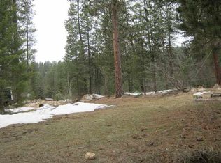 4 Cricket Rd, Garden Valley, ID 83622