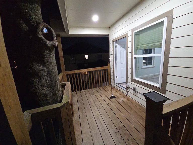 2330 Dorrington St #D — Photo 6