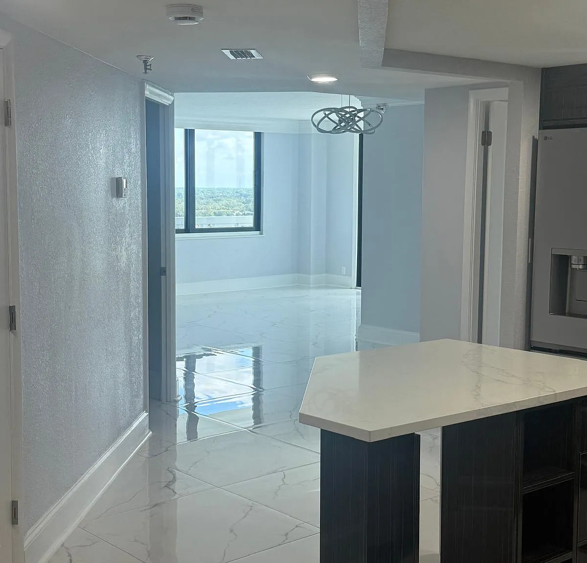 2 bed, 1189 sqft, $2,600 — Photo 4