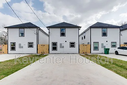 8126 Sterlingshire St #A Photo 1