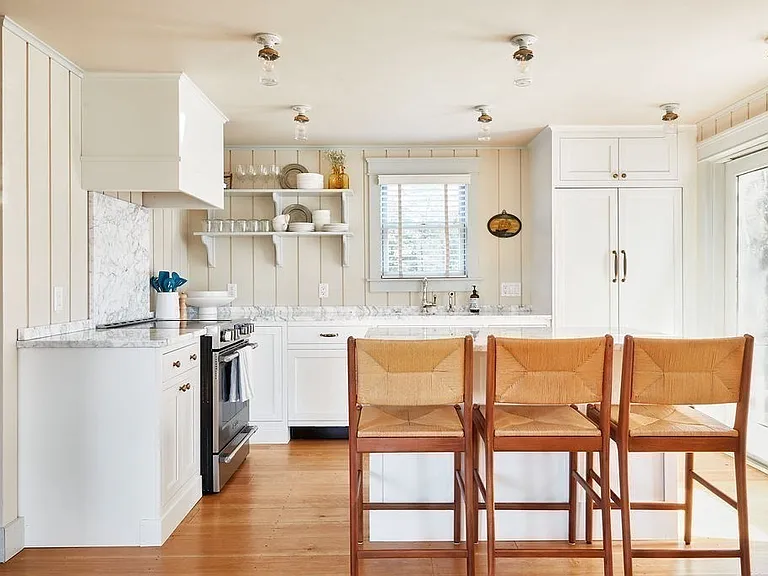 20 Cato Ln — Photo 6