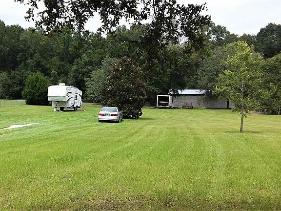5th image of 343 SW Suwannee Downs Dr