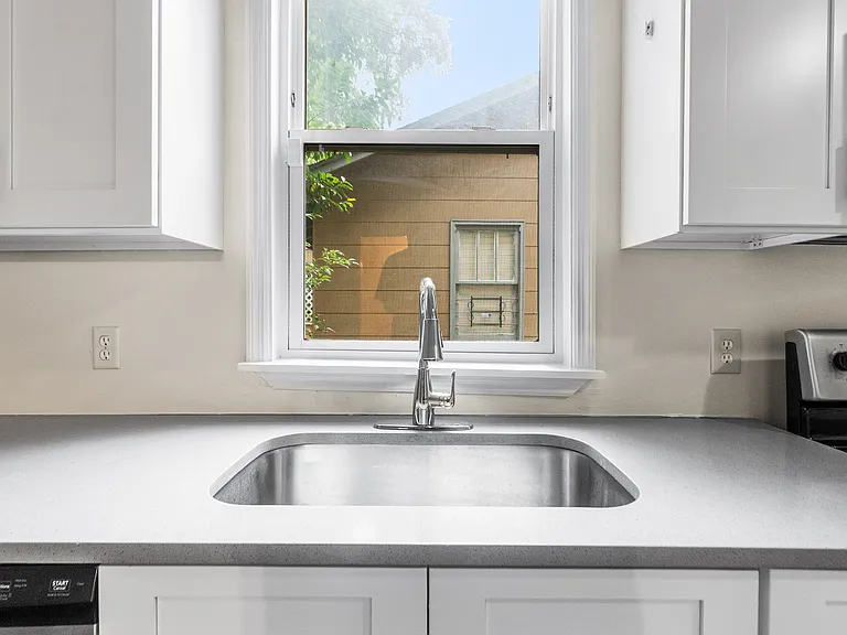 1113 E Park Ave #A — Photo 10