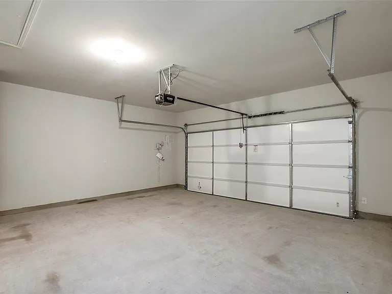 240 Denali Way — Photo 33
