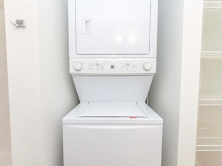 Latitude 112 — Photo 32
