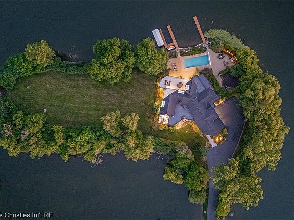 5th image of 4912 Oakwood Ct